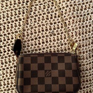 Louis Vuitton Mini Pochette Accessorie Damier Ebene